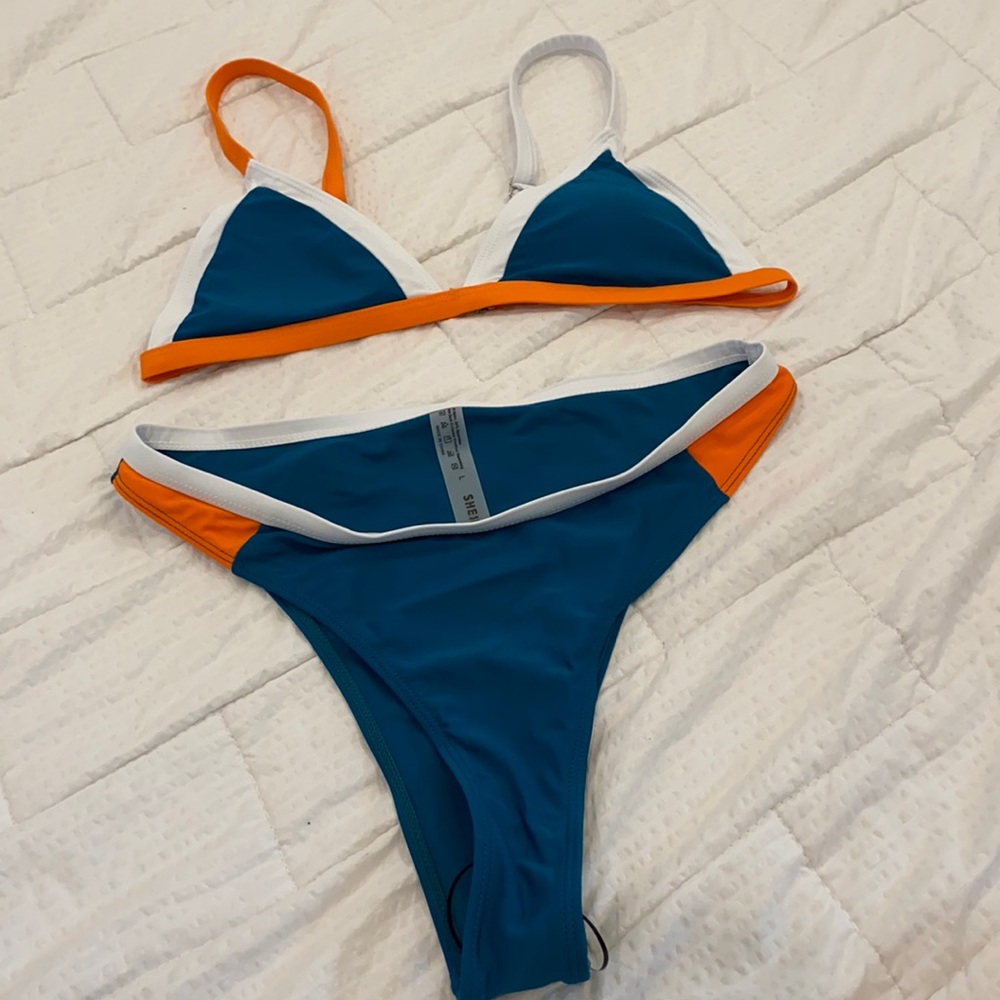 High thigh/hip cheeky bikini NEVER WORN